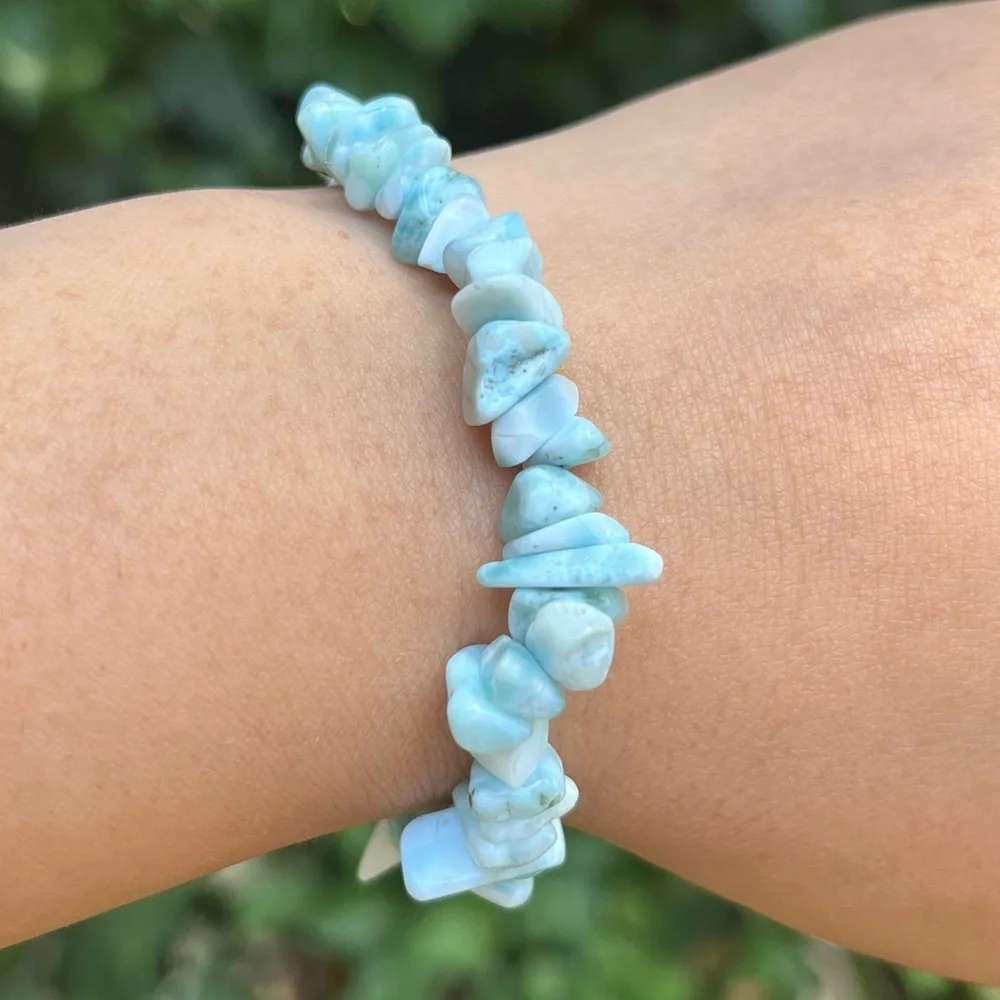 Stretchable natural Larimar chip‎ bracelet